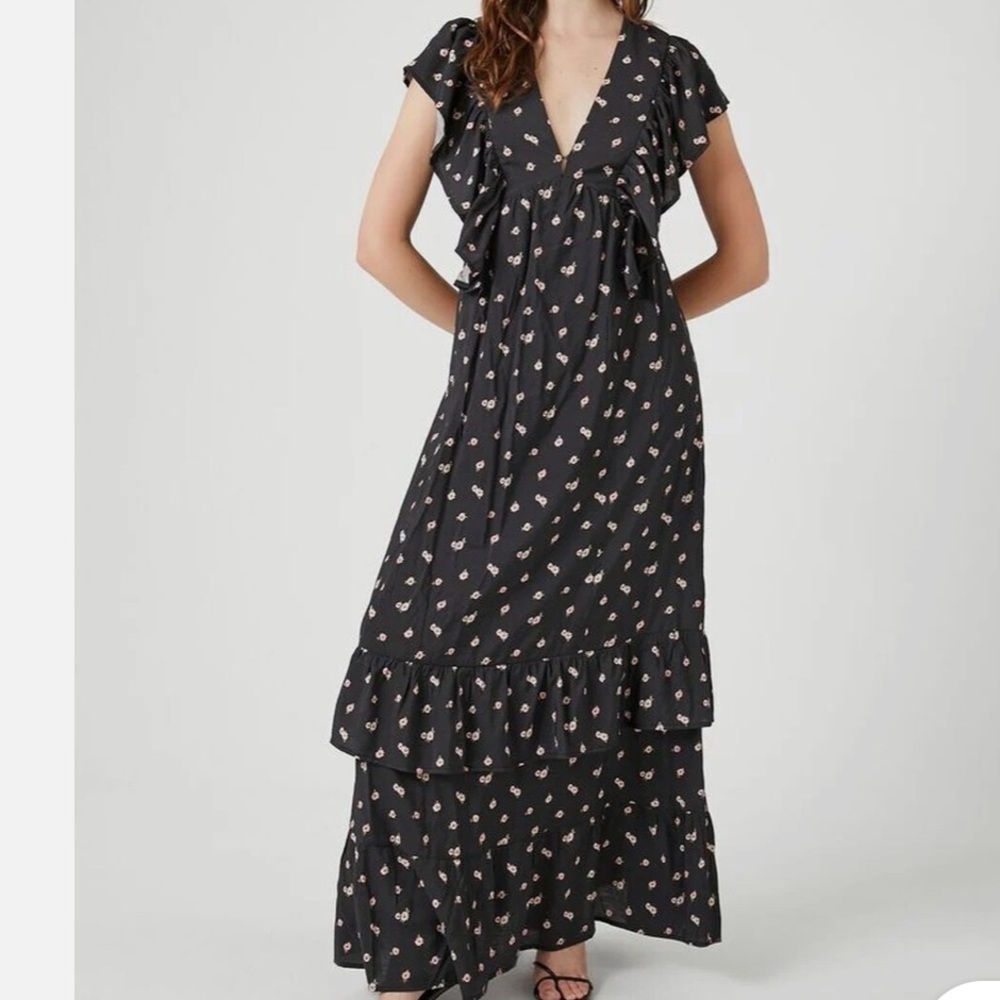 Forever 21 Floral Print Butterfly Sleeve Maxi Dress
